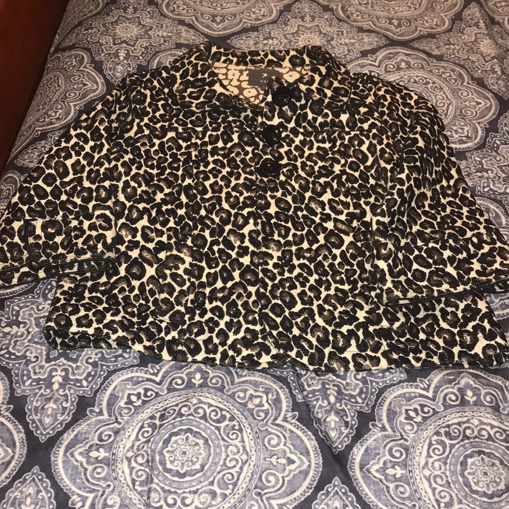 Jacket - Picture 3 of 3